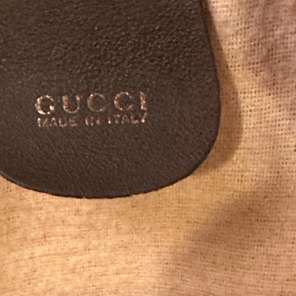 Gucci vintage brown leather bamboo bag with brown leather strap for a crossbody - Picture 10 of 12